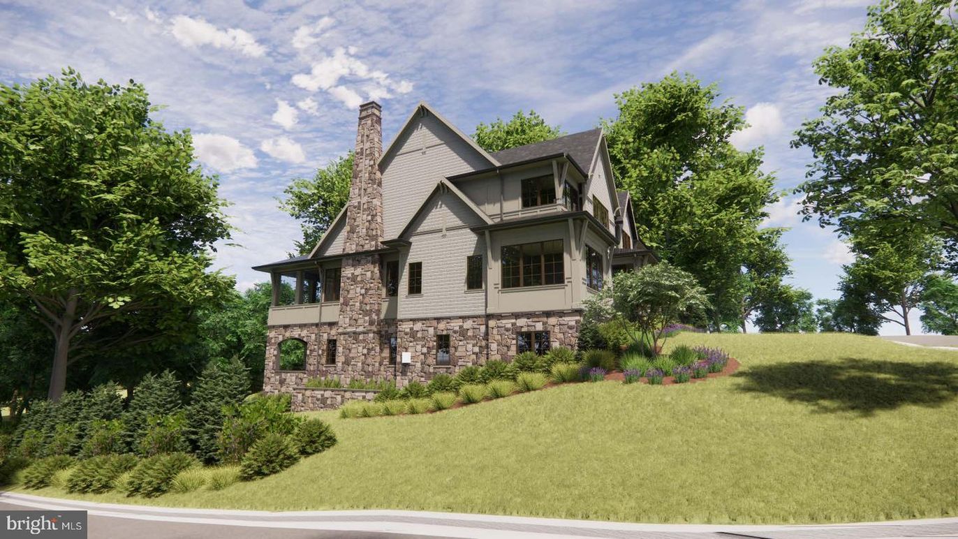 Backyard, Exterior, Facade, Tudor Revival