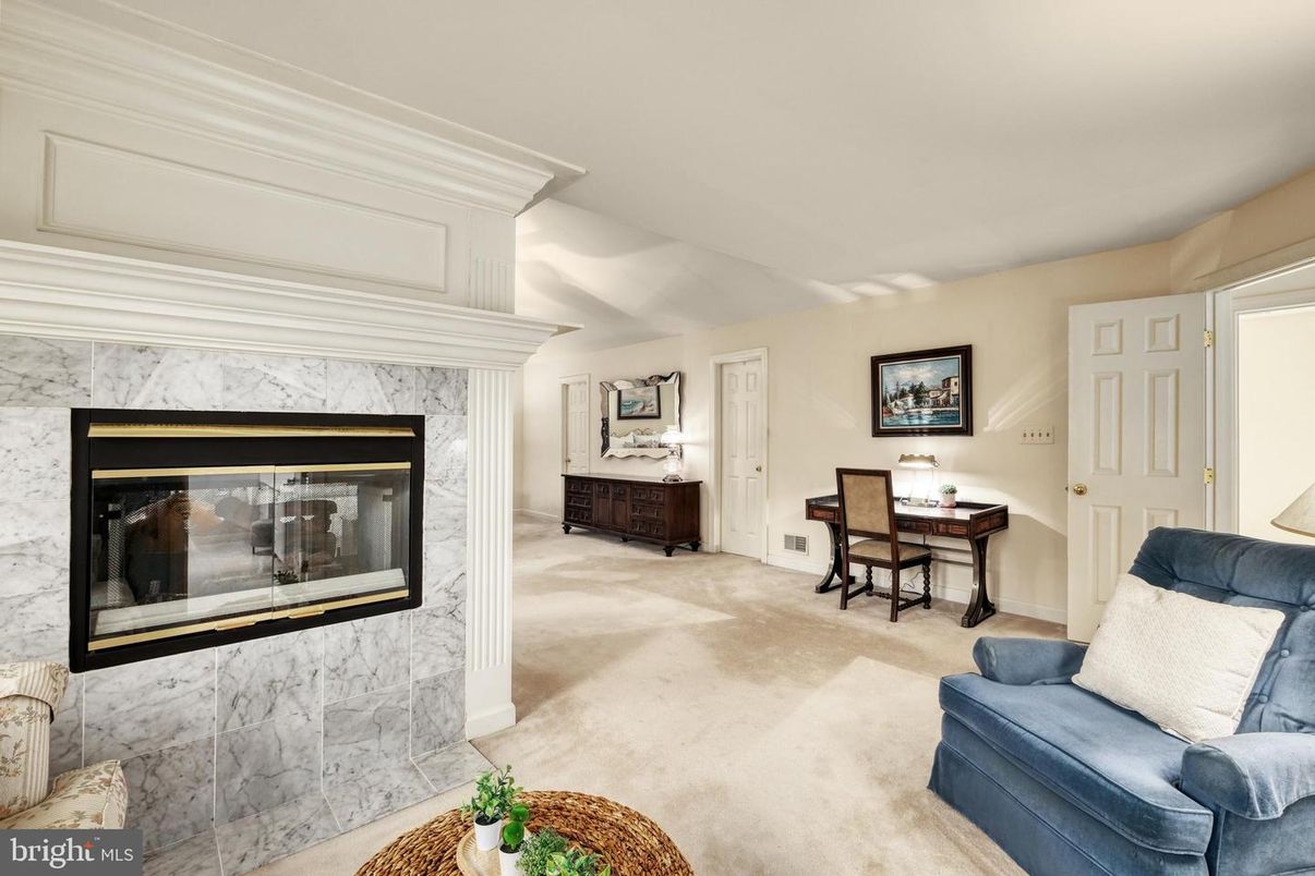 Fireplace, Home Office, Interior