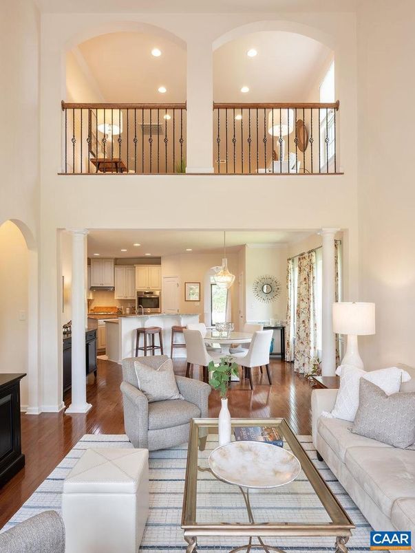 Dining room, Interior, Kitchen, Living room, Pendant Lights, Recessed Lighting, Wood Texture Flooring