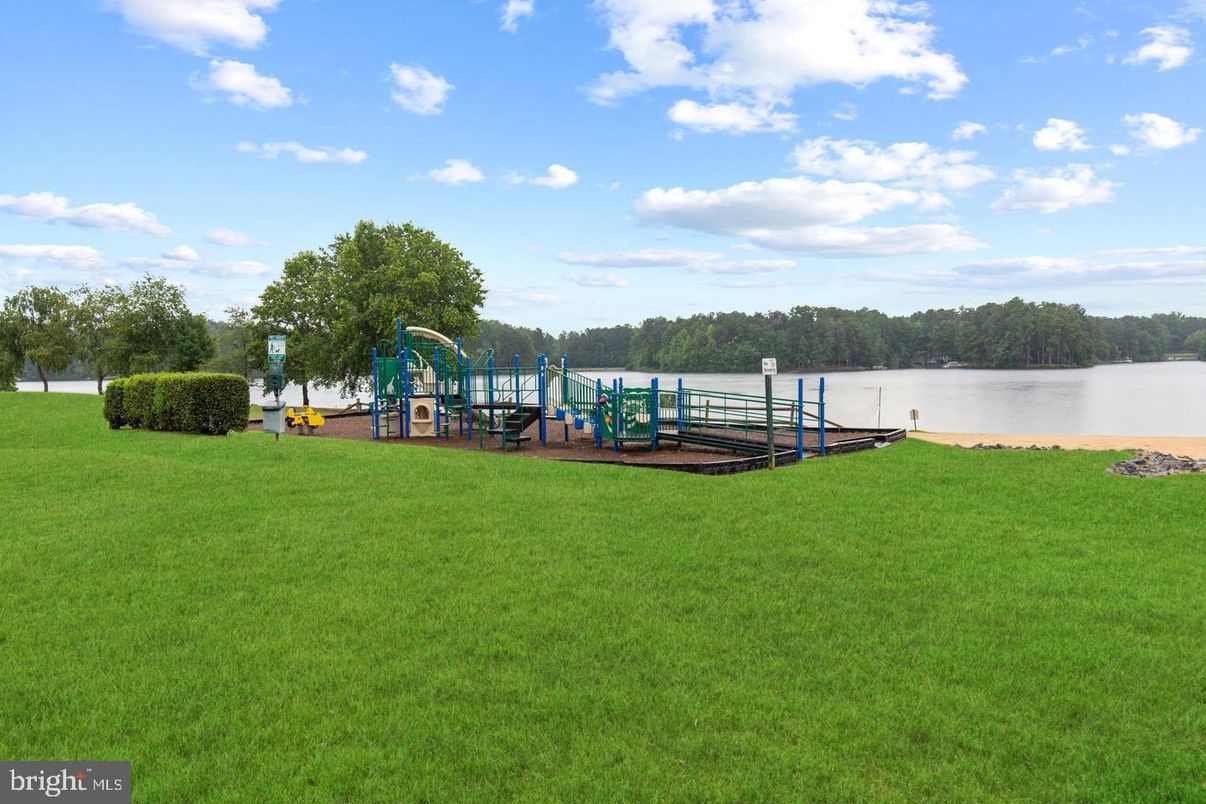 Exterior, Playground