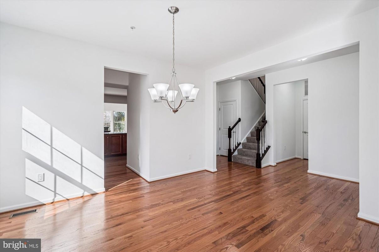 Chandelier, Empty room, Interior, Recessed Lighting, Wood Texture Flooring
