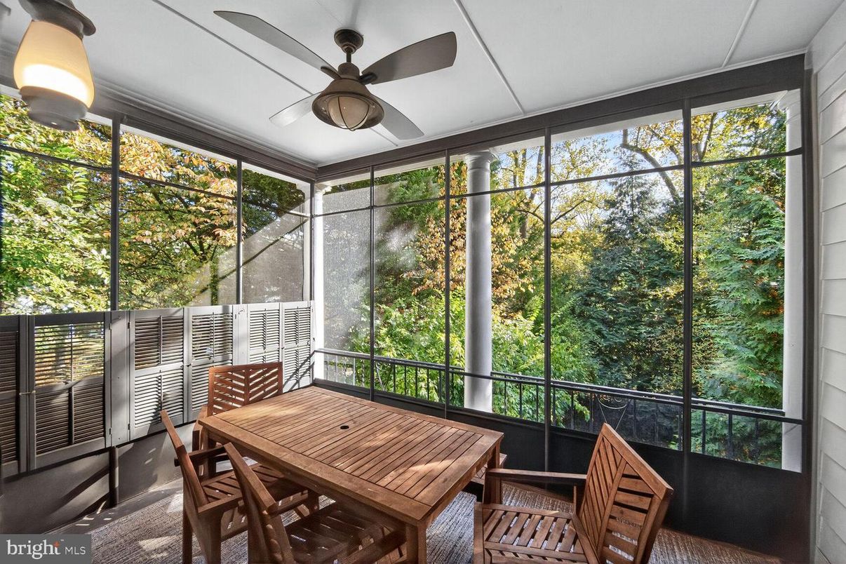 Dining room, Interior, Sun Room