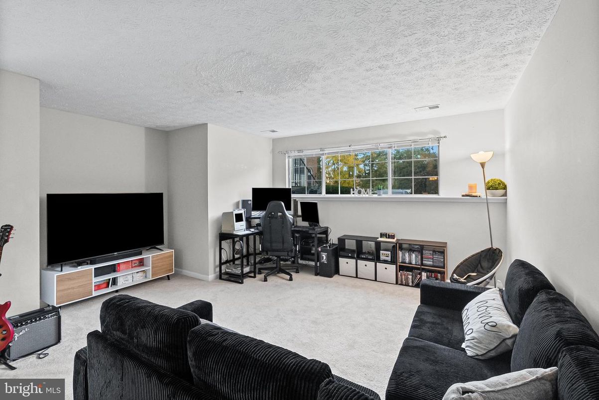 Home Office, Interior, Living room