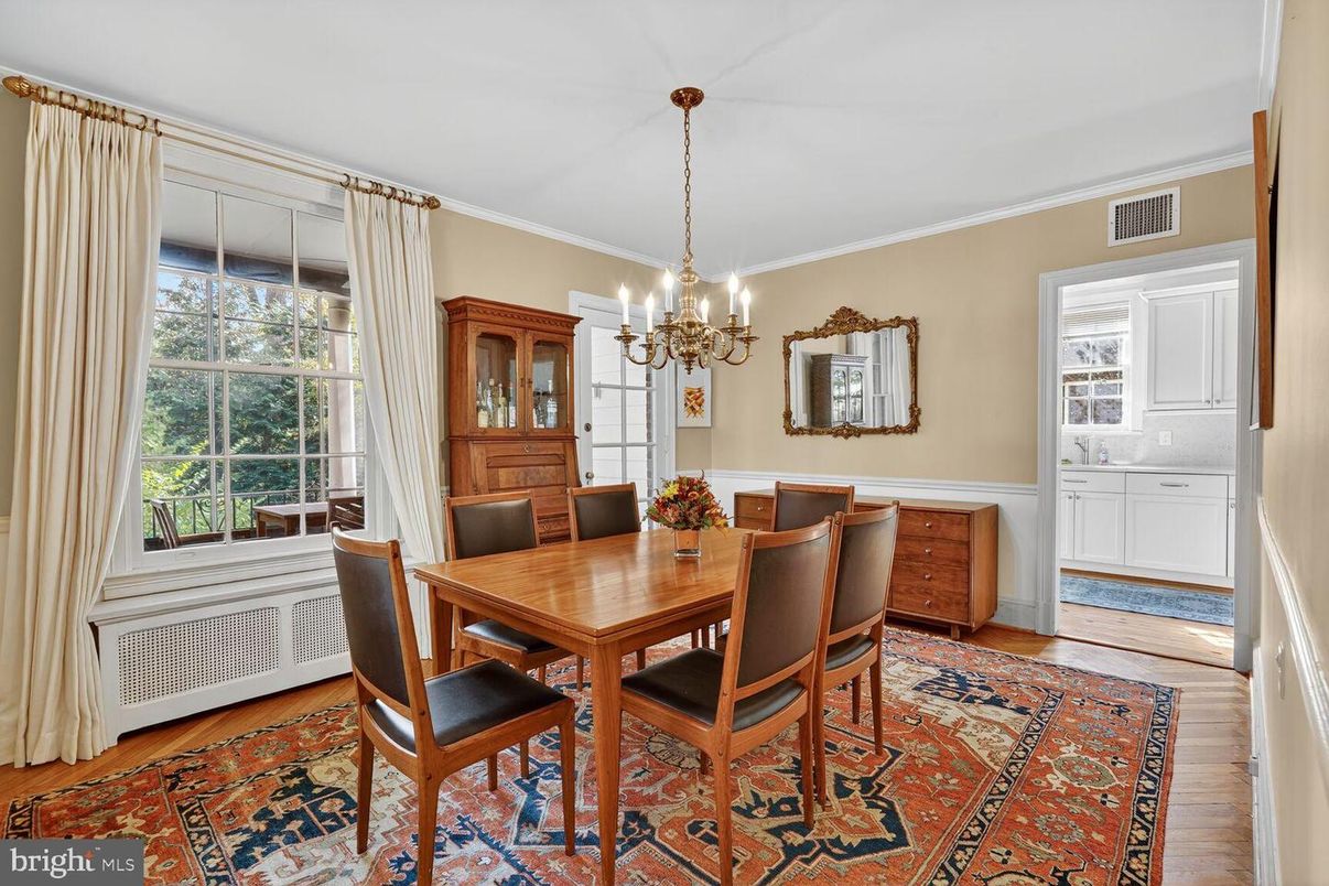Chandelier, Dining room, Interior, Wood Texture Flooring