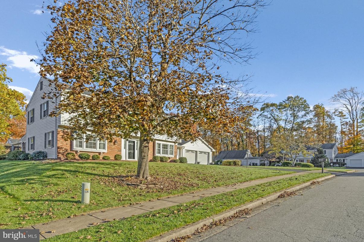 Exterior, Facade, Cape Cod