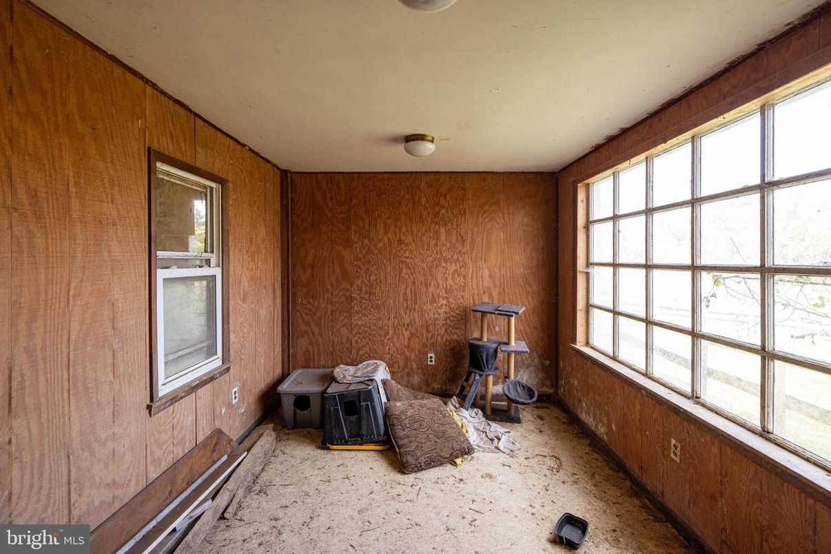 Empty room, Interior, Wooden Walls