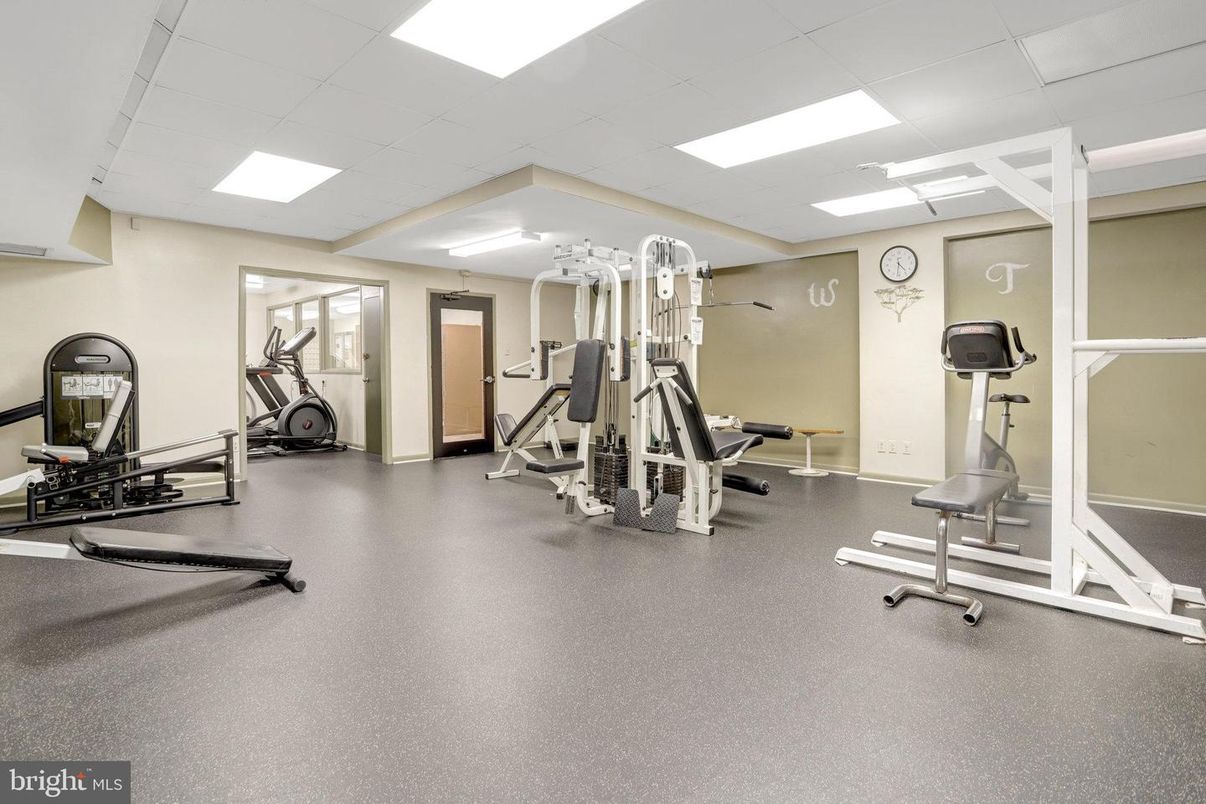 Fitness Equipment, Gym, Interior, Recessed Lighting