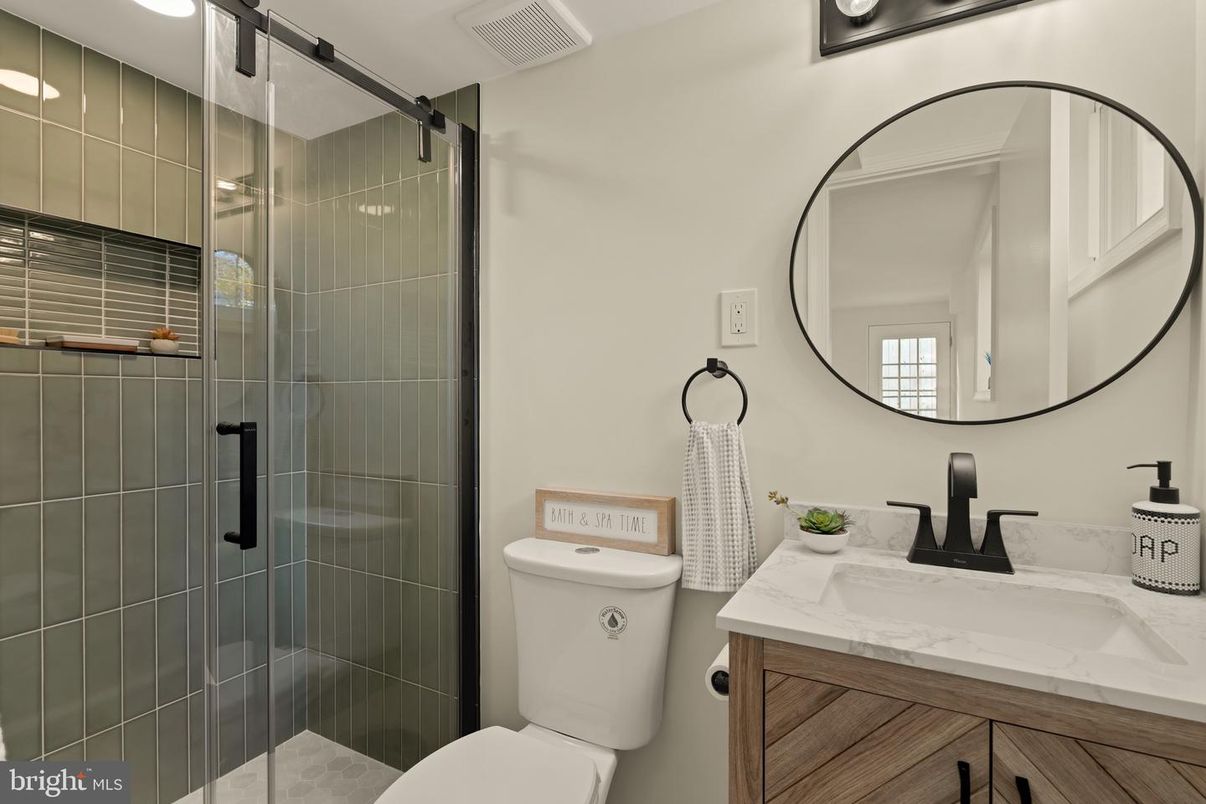 Bathroom, Glass Shower, Interior