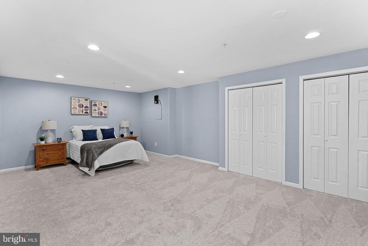 Bedroom, Interior, Recessed Lighting