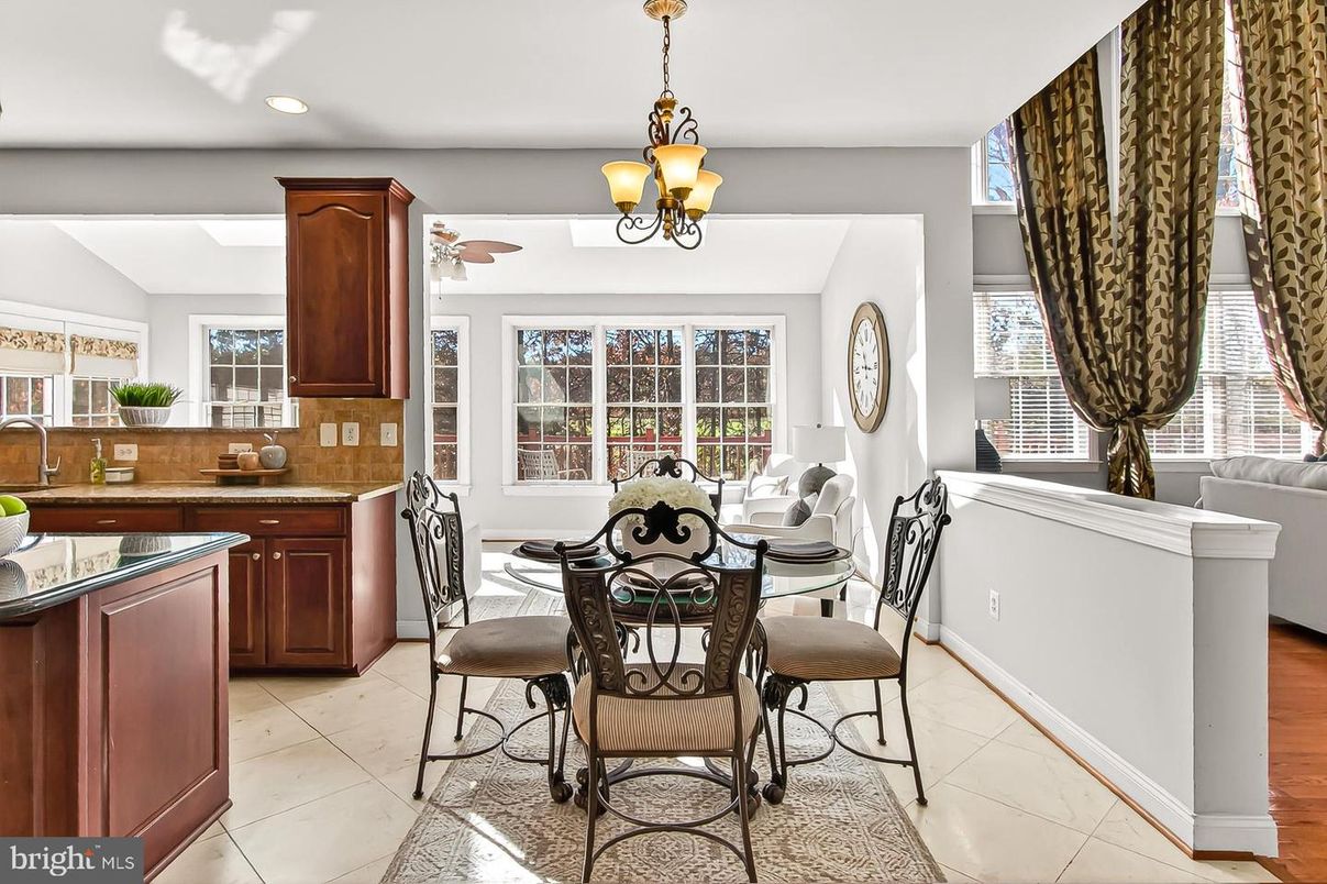 Dining room, Interior, Kitchen, Pendant Lights, Recessed Lighting