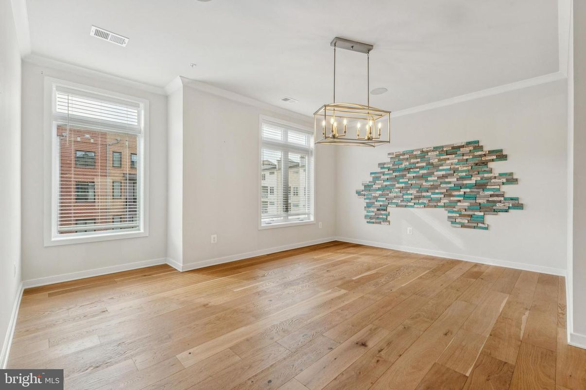 Empty room, Interior, Pendant Lights, Wood Texture Flooring