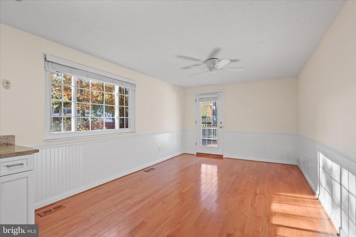 Empty room, Interior, Wood Texture Flooring
