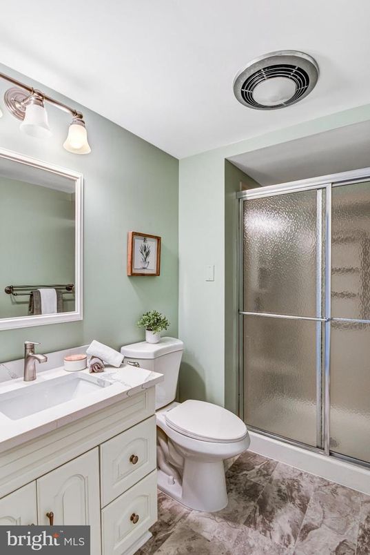 Bathroom, Glass Shower, Interior