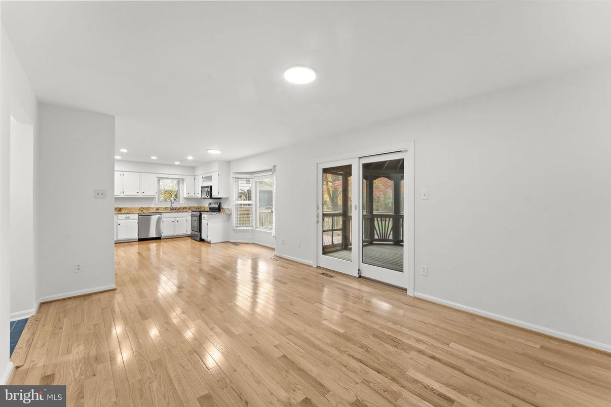Empty room, Interior, Kitchen, Recessed Lighting, Wood Texture Flooring