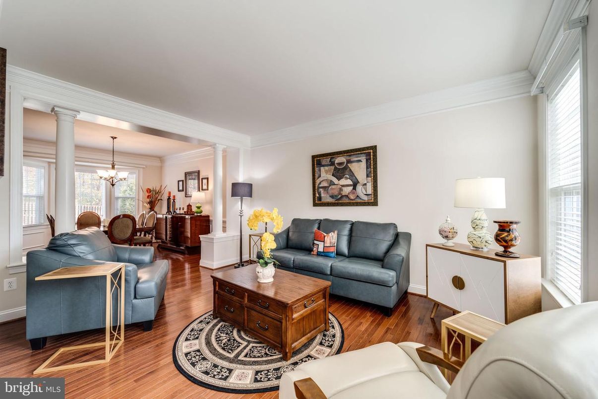 Dining room, Interior, Living room, Pendant Lights, Wood Texture Flooring