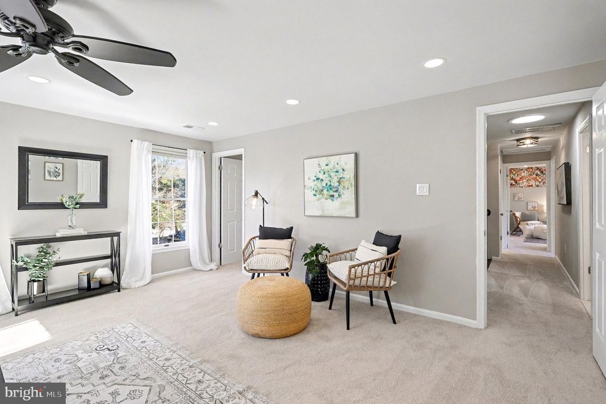 Interior, Recessed Lighting