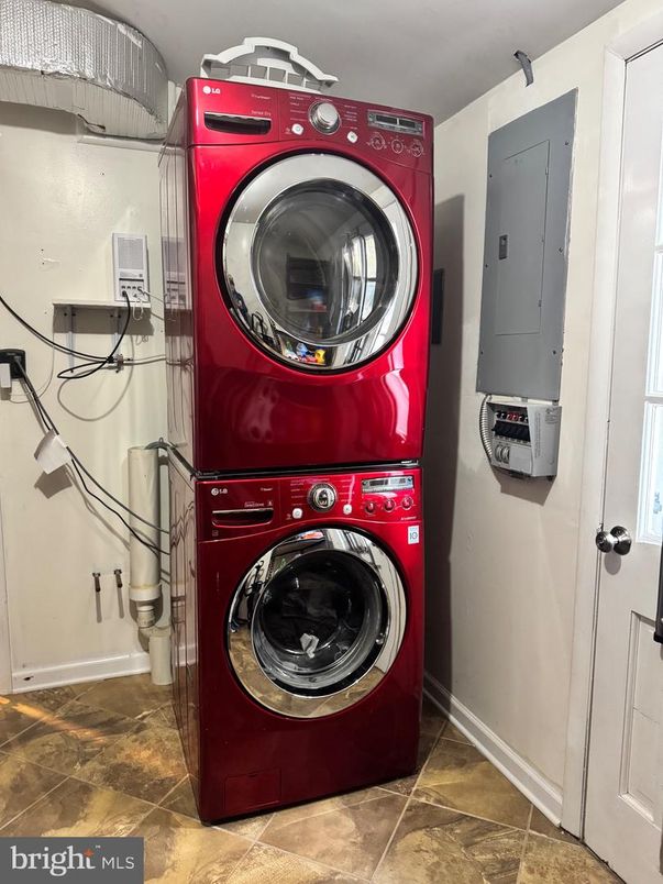 Interior, Utility Closets, Washer