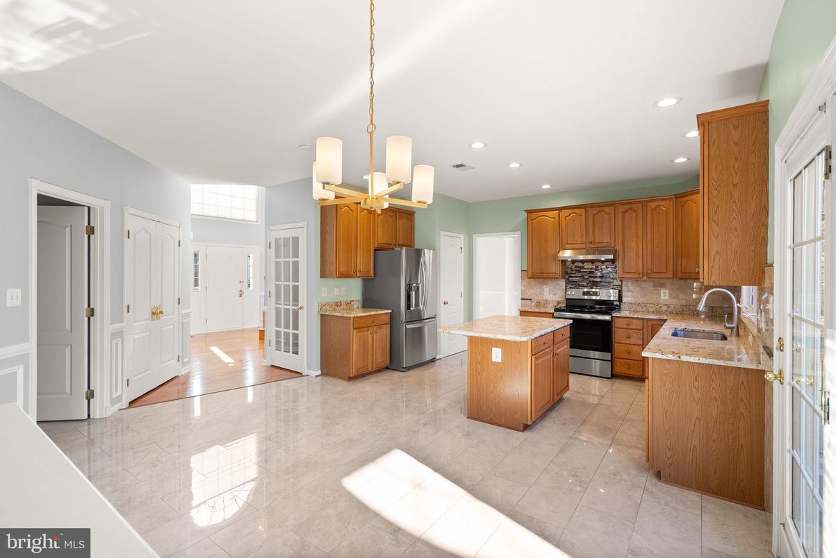 Interior, Kitchen, Pendant Lights, Recessed Lighting