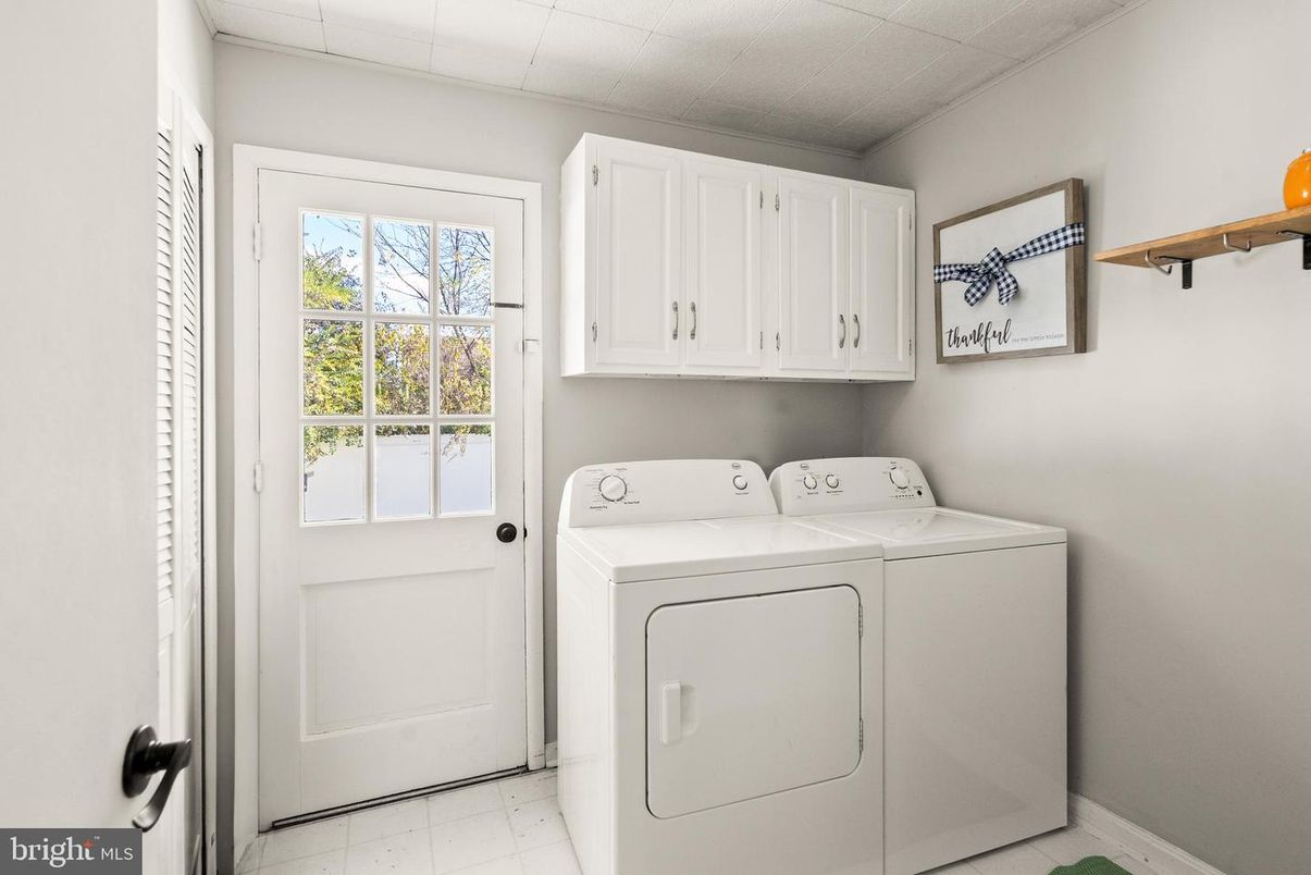 Interior, Utility Closets, Washer