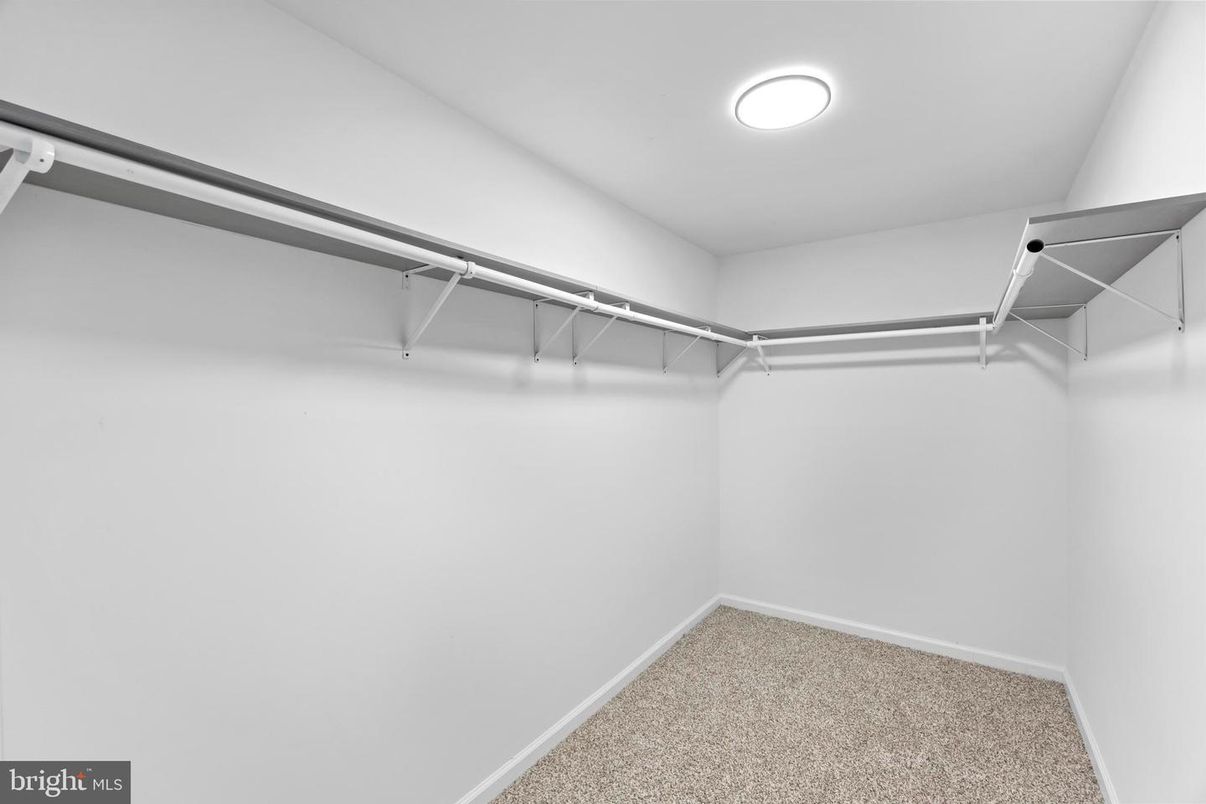 Interior, Walk-in Closets