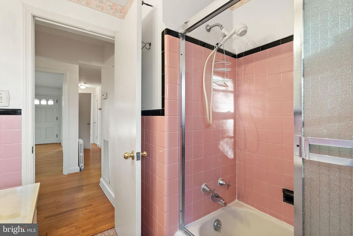Bathroom, Interior, Wood Texture Flooring