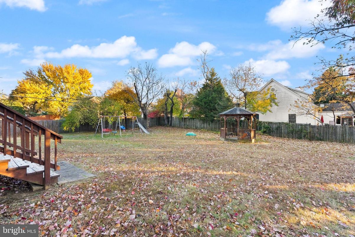 Backyard, Exterior, Playground