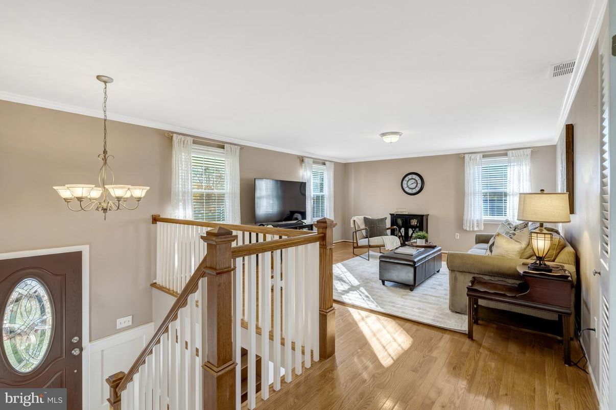 Chandelier, Interior, Living room, Wood Texture Flooring