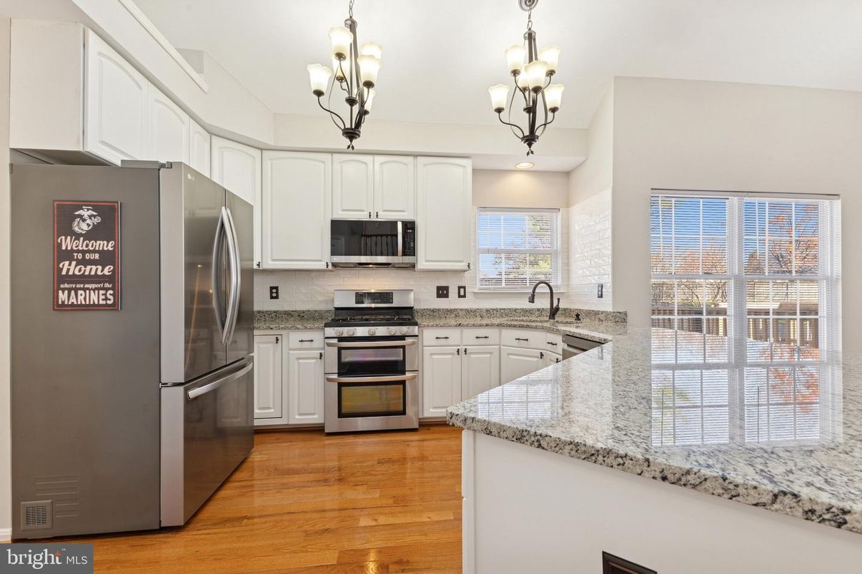 Chandelier, Interior, Kitchen, Stainless Steel Appliances, Wood Texture Flooring