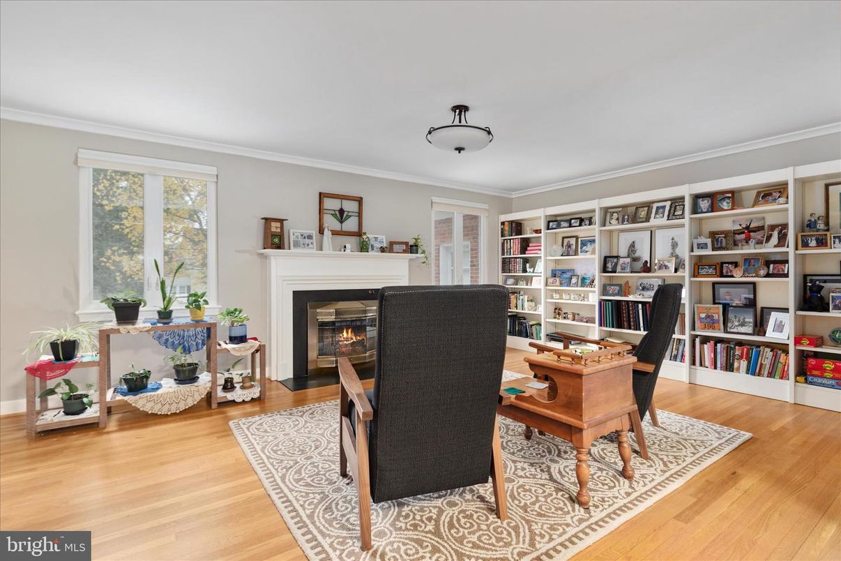 Fireplace, Home Office, Interior, Wood Texture Flooring