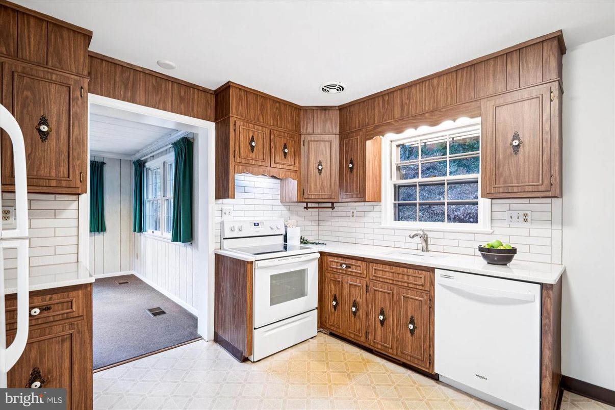 Interior, Kitchen, Recessed Lighting