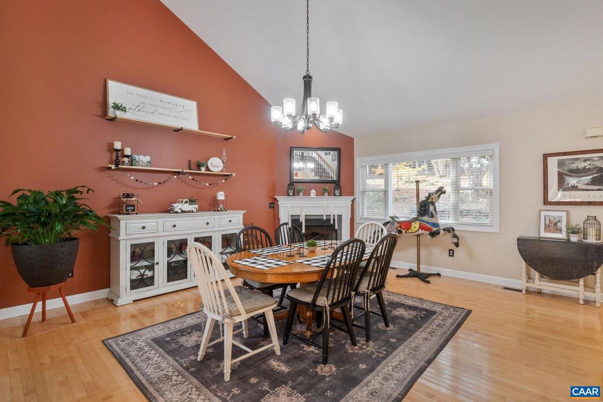 Chandelier, Dining room, Fireplace, Interior, Pendant Lights, Wood Texture Flooring