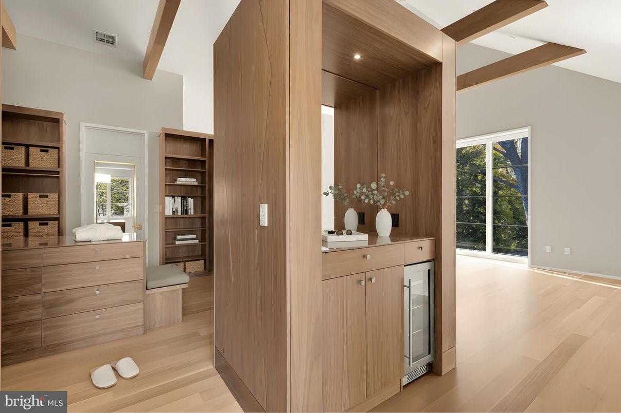 Interior, Recessed Lighting, Wooden Ceilings, Wood Texture Flooring, Wooden Walls