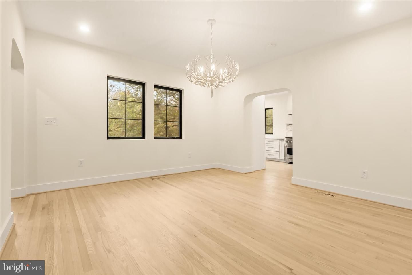 Chandelier, Empty room, Interior, Recessed Lighting, Wood Texture Flooring