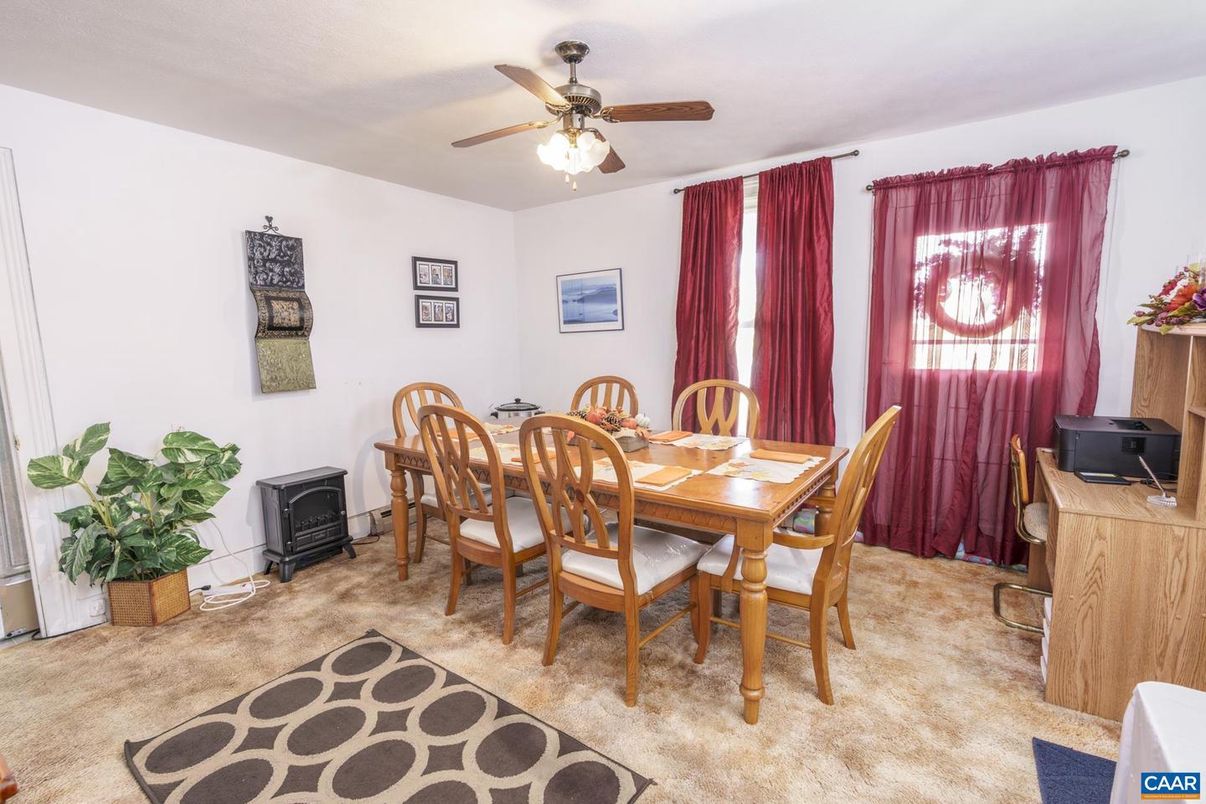 Dining room, Interior