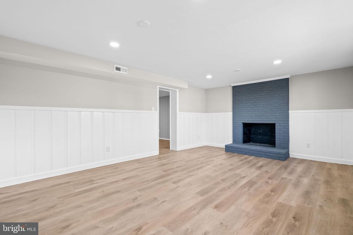 Empty room, Fireplace, Interior, Recessed Lighting, Wood Texture Flooring
