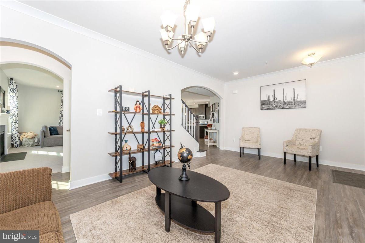 Chandelier, Interior, Recessed Lighting, Wood Texture Flooring