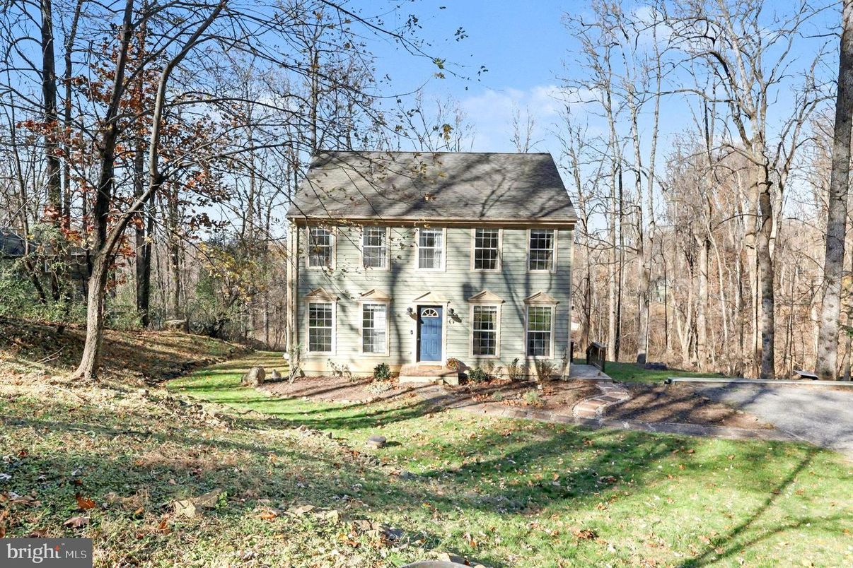 Backyard, Exterior, Facade, Georgian