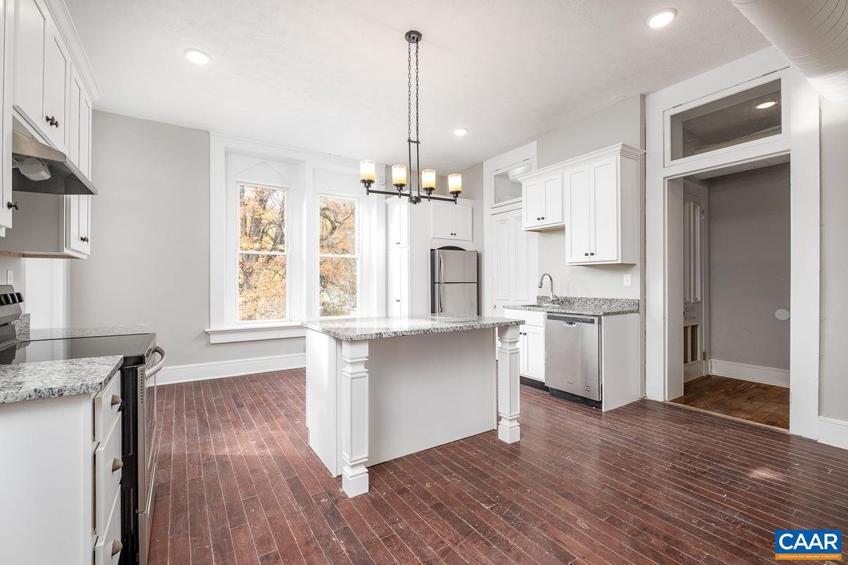 Chandelier, Interior, Kitchen, Recessed Lighting, Wood Texture Flooring