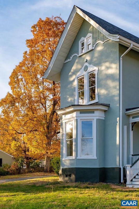 Exterior, Facade, None