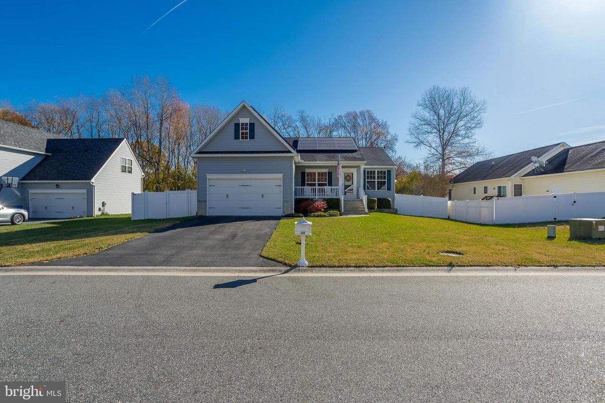Attached, Exterior, Facade, Solar Panels, Farmhouse