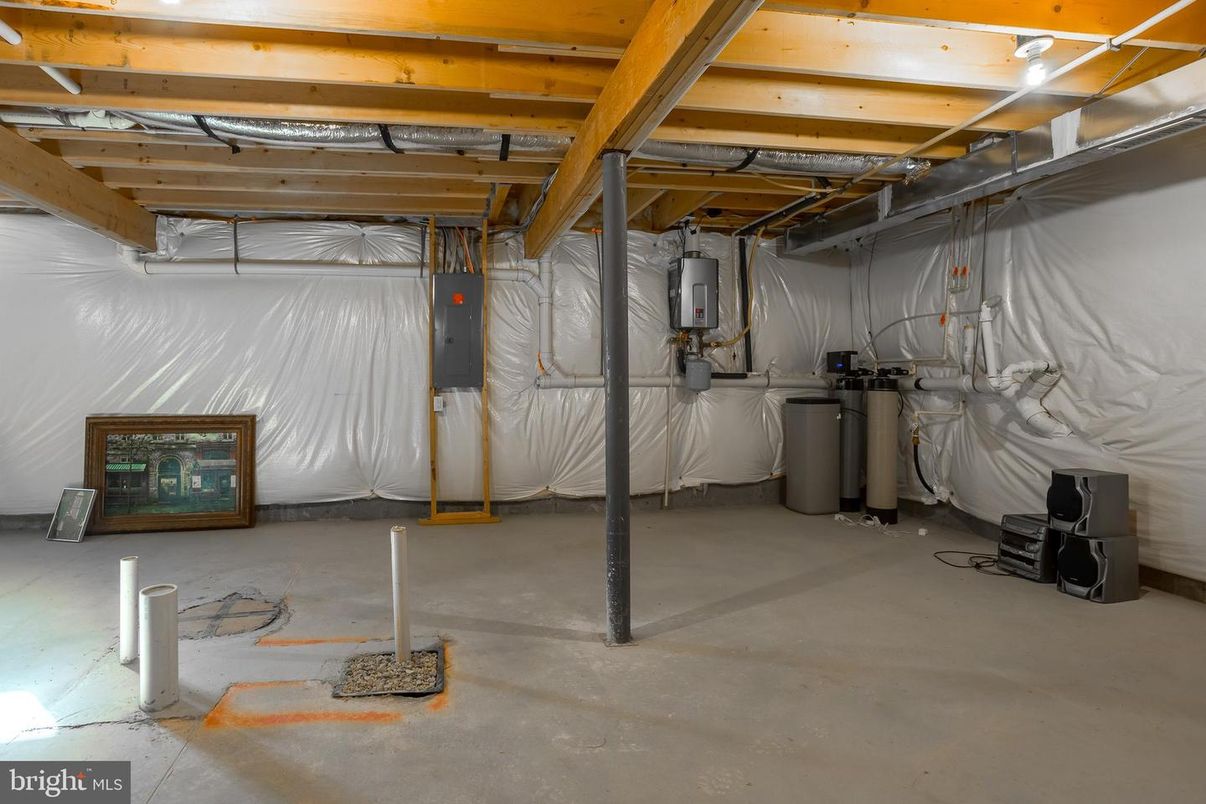 Interior, Wooden Beams