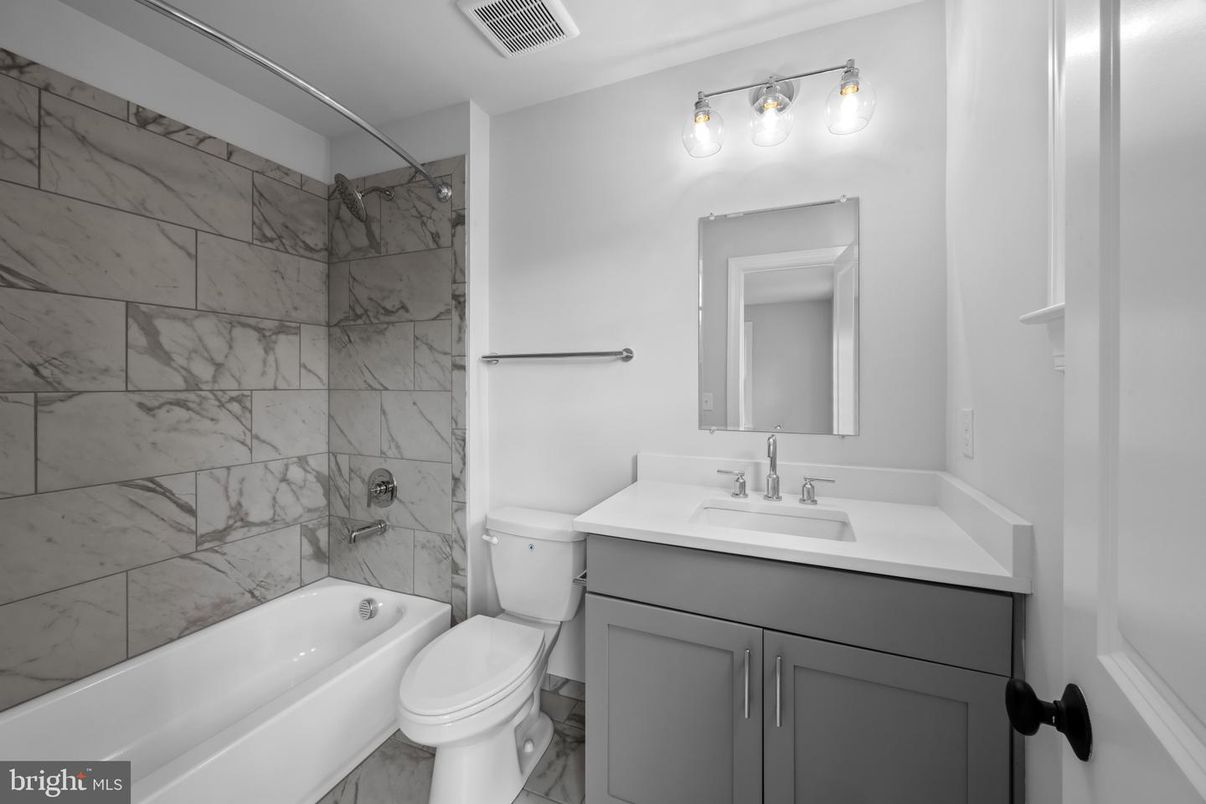 Bathroom, Interior, Marble Walls