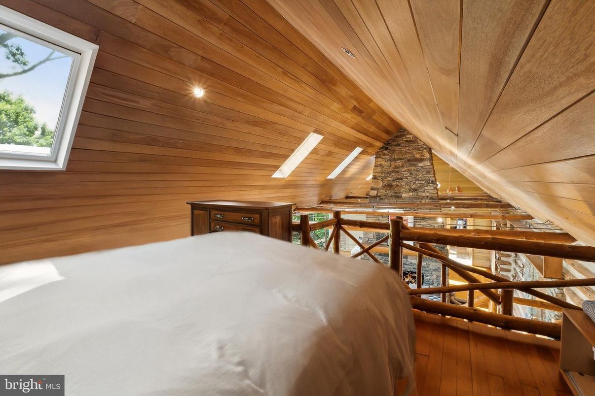 Bedroom, Interior, Wooden Ceilings, Wood Texture Flooring, Wooden Walls