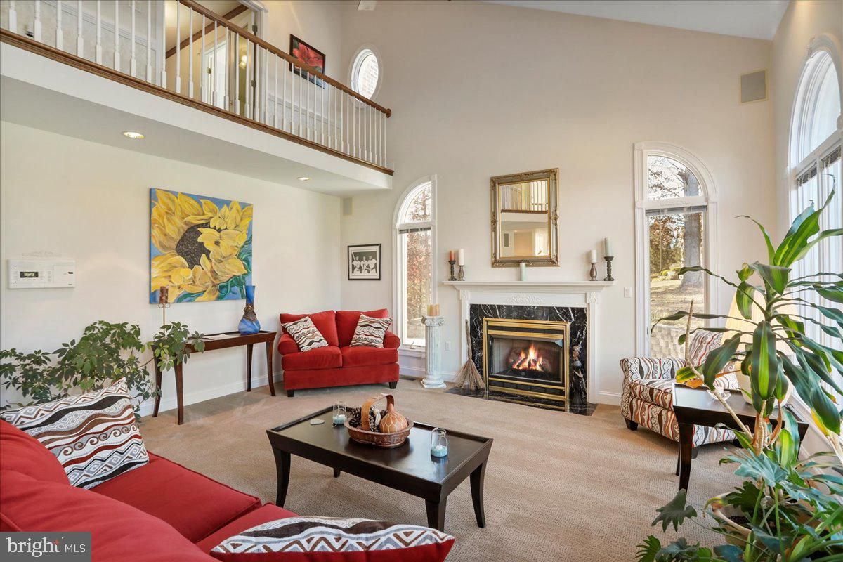 Fireplace, Interior, Living room, Recessed Lighting