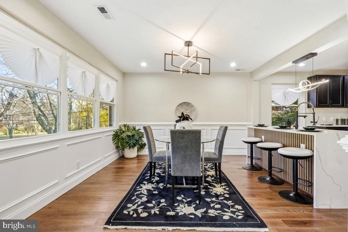 Dining room, Interior, Pendant Lights, Recessed Lighting, Wood Texture Flooring