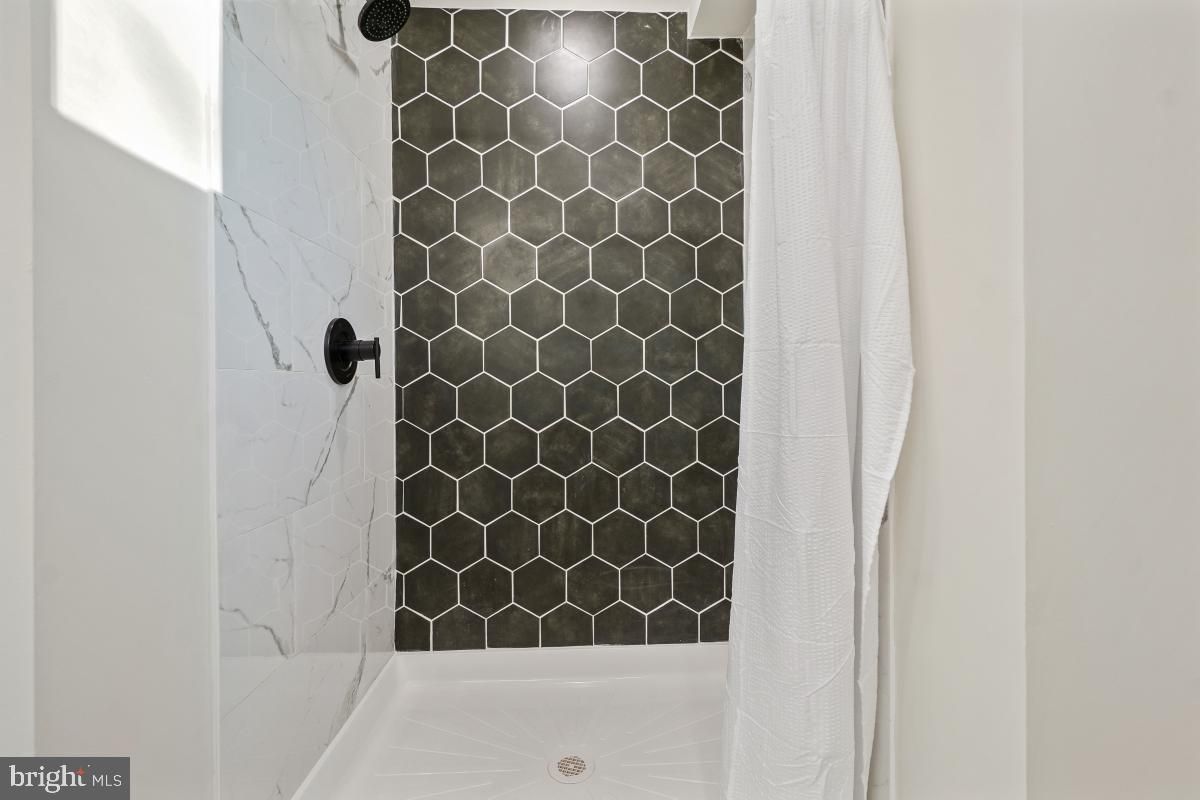 Bathroom, Interior, Marble Walls