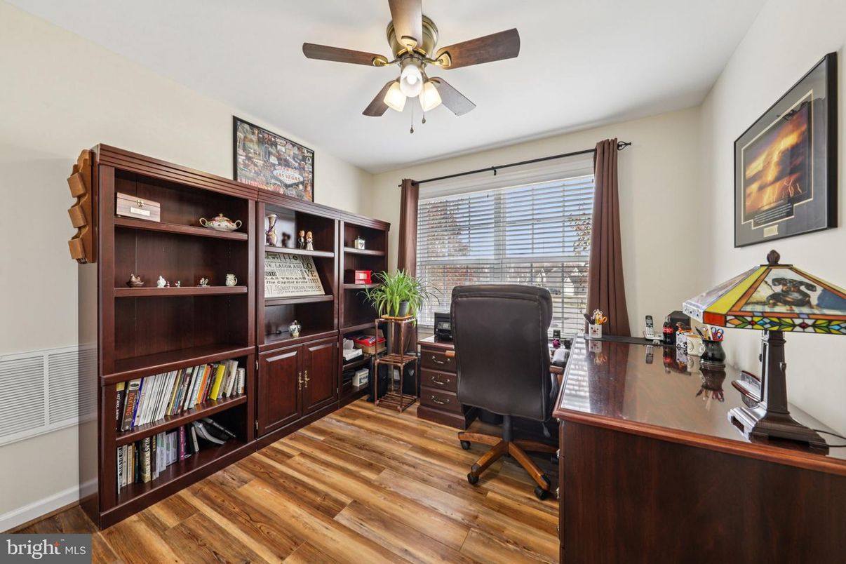 Home Office, Interior, Wood Texture Flooring
