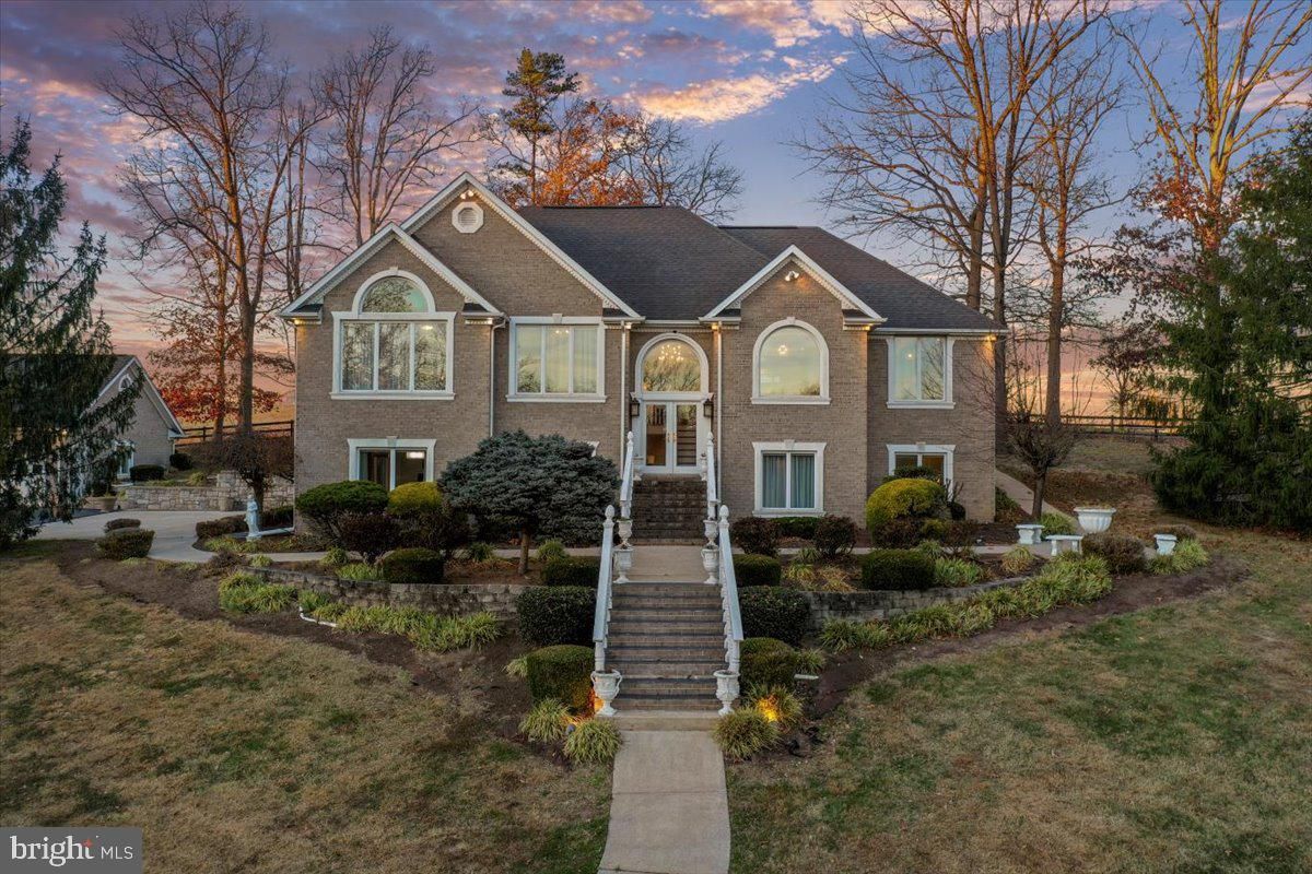 Exterior, Facade, Brick Facade, French Provincial