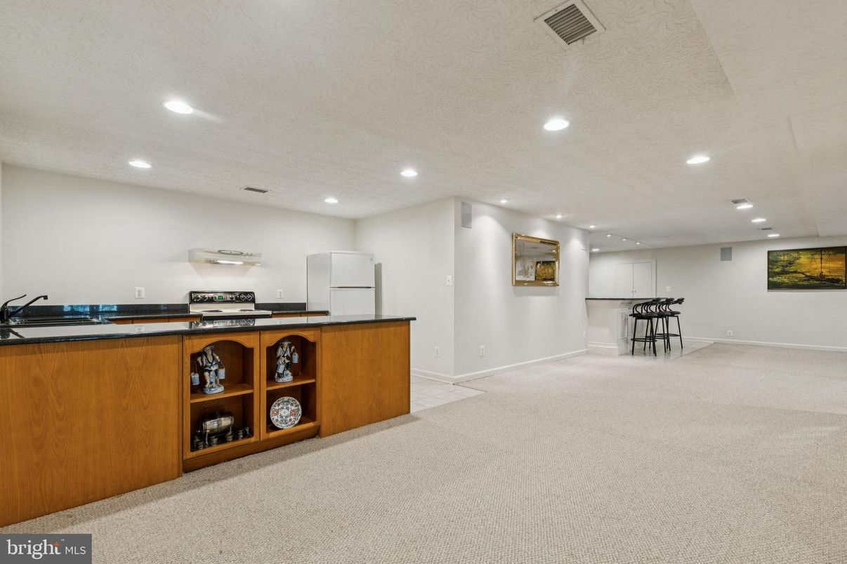 Interior, Kitchen, Recessed Lighting
