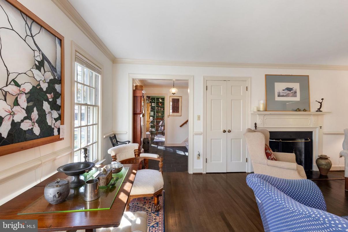 Fireplace, Interior, Wood Texture Flooring